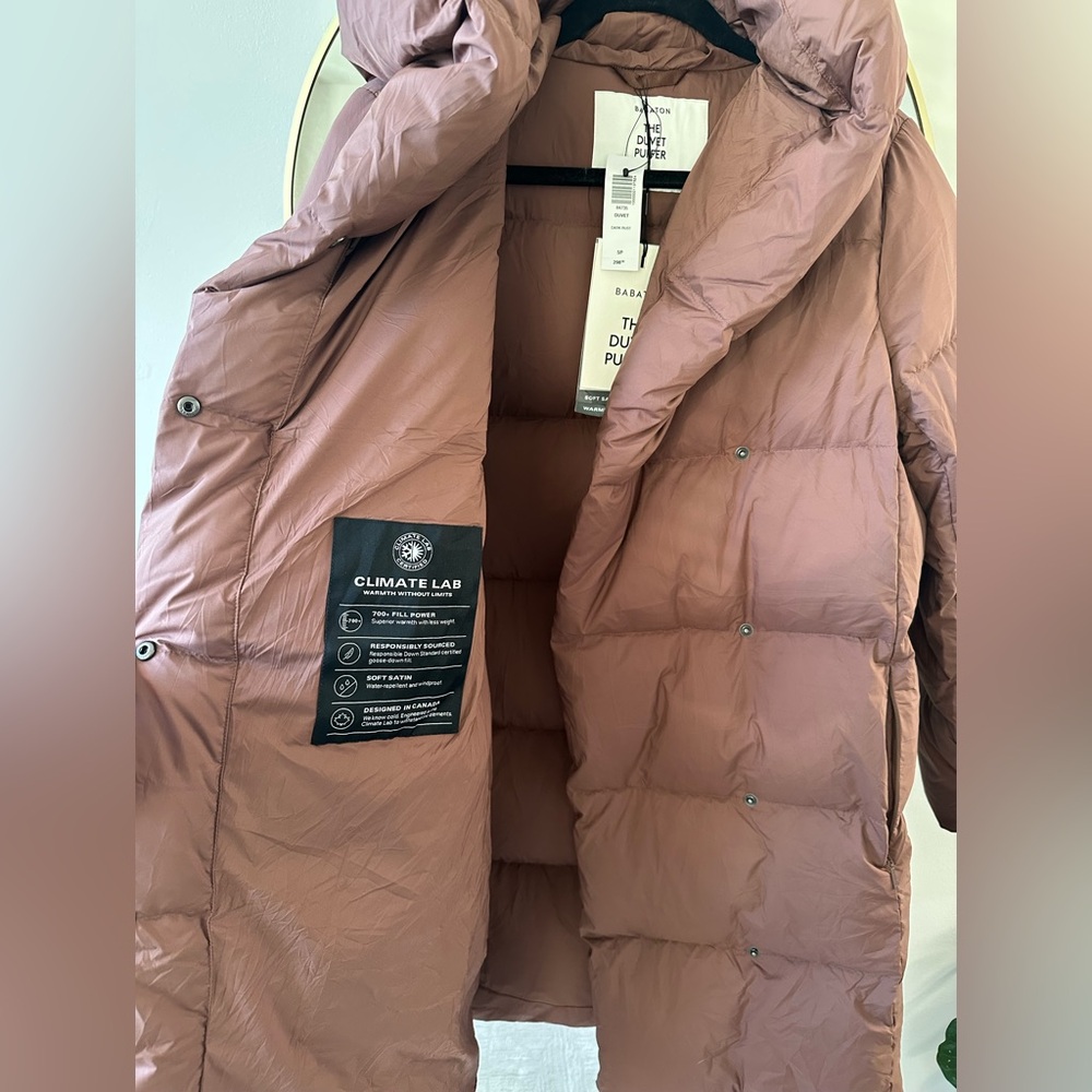 Aritzia Babaton The Duvet Puffer Mid in Chocolate - Picture 15 of 17